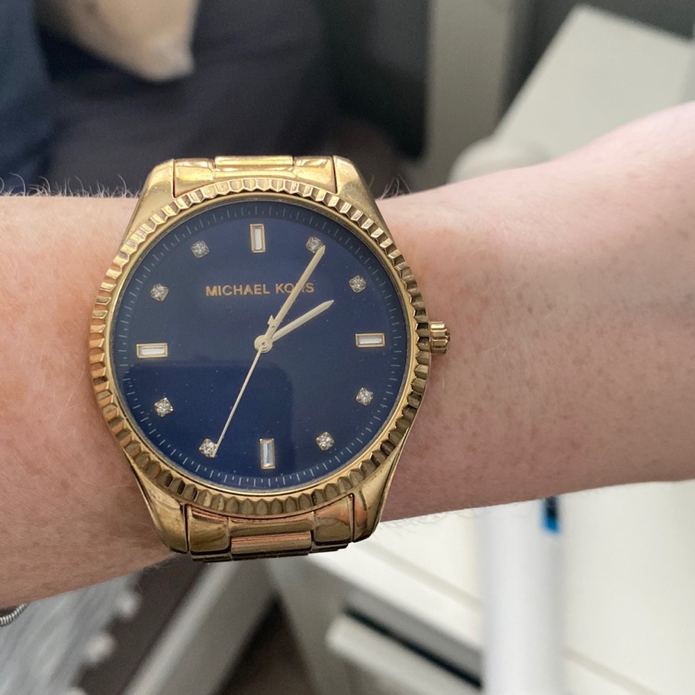 MK watch
